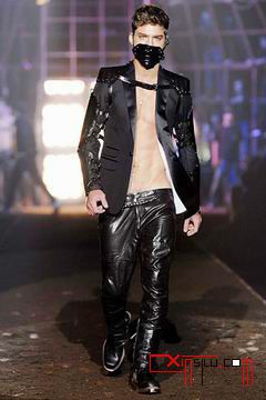 07-08ŦԼﶬװDsquared ͷ˧˶