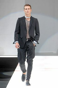 Emporio Armani 08װ