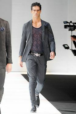 Emporio Armani 08װ