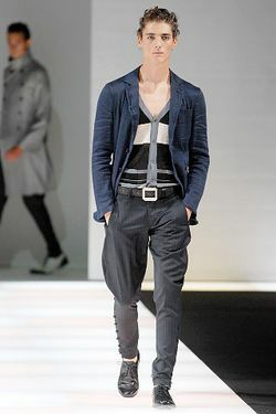 Emporio Armani 08װ