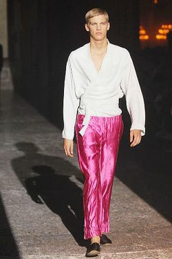 Dries Van Noten  08װ