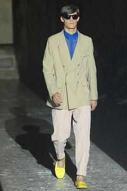 Dries Van Noten  08װ