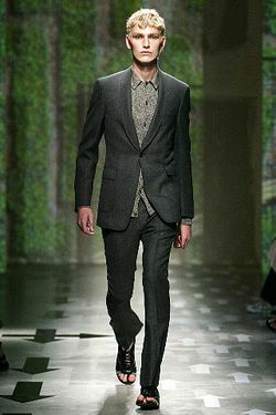 Prada 08װ