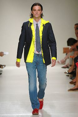 Moschino 08װ 