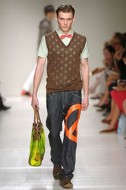Moschino 08װ 