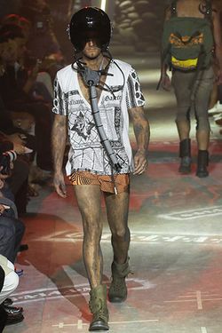 John Galliano08װ