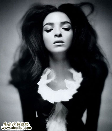 ģ½й桶VOGUE