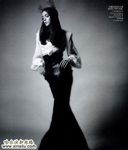 ģ½й桶VOGUE