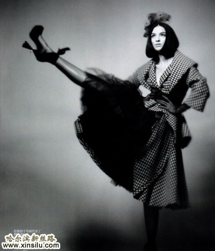 ģ½й桶VOGUE