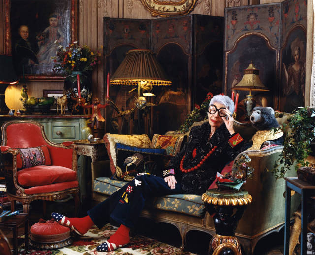 ģĻ |  Iris Apfel һʱеعһ