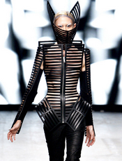 2012İʱװ Gareth Pugh