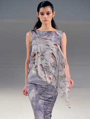 2012İʱװ Hussein Chalayan